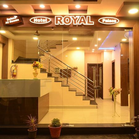 Hotel Royal Palace Ujjain Exterior foto